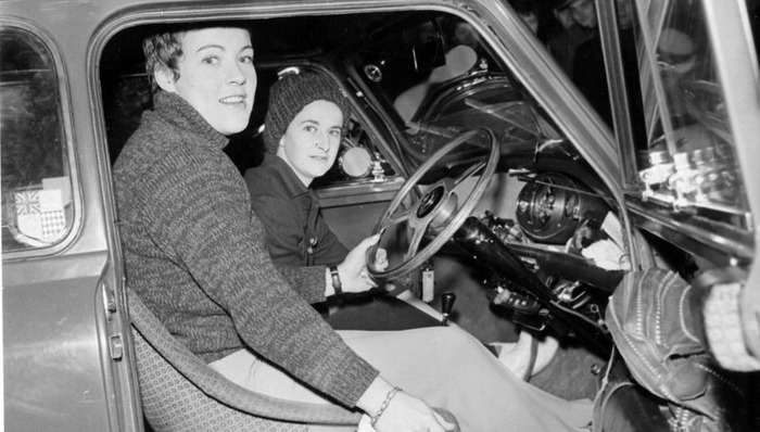 职场女性,赛车,汽车历史