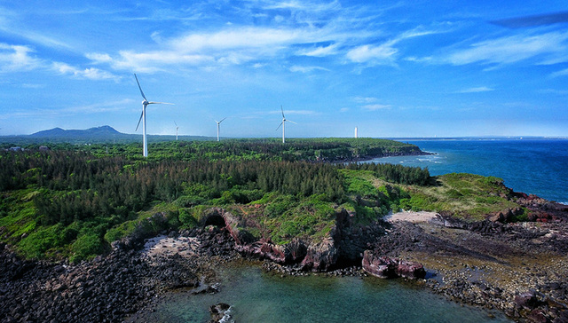海南旅文厅与众信旅游达成战略协议，将在总部经济、文旅融合等领域全面合作
