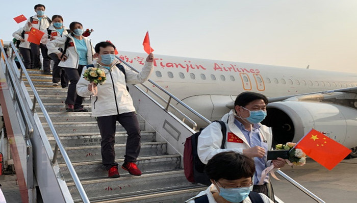 天津援助恩施医疗队106名队员凯旋