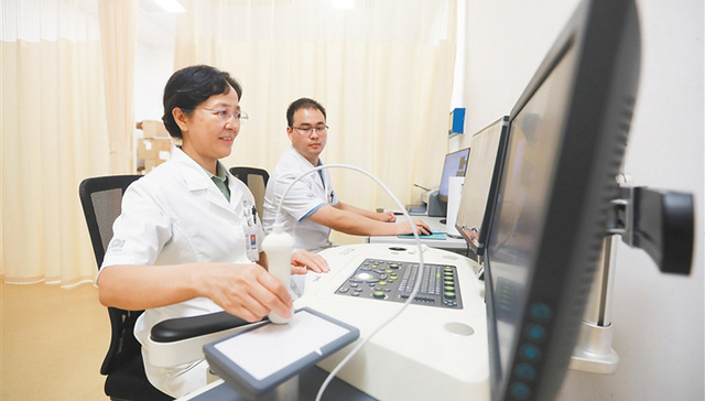 海南5G基站超1700个，在多领域开展应用试点为自贸港建设赋能