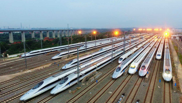 一路向东：郑州高铁拉来的城市发展新引擎