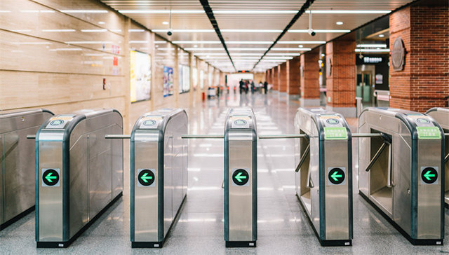 青岛地铁2号线：2023年轮渡、小港站、邮轮母港站点主体将完工