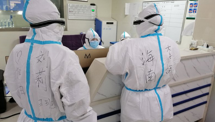 【特写】“等孩子长大了，我会把这段经历说给他听”