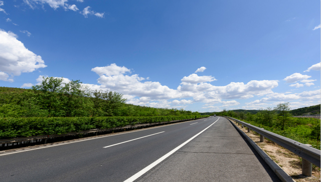 “新基建”风口下各路资本加码建桩，充电桩龙头特来电盈利“成谜” 商业困局难解
