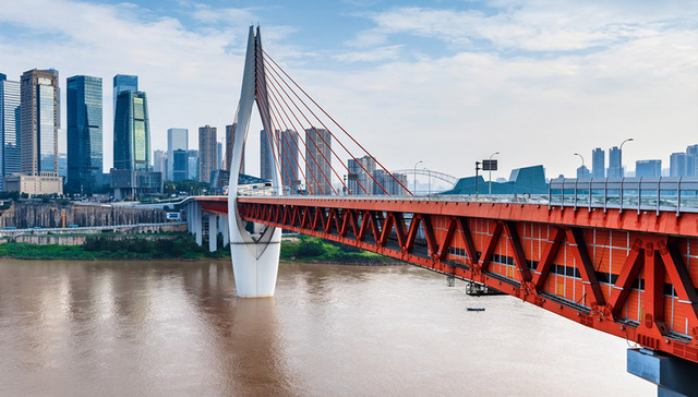 重庆三座大桥增设垂直升降梯和城市阳台，让你更好地看风景