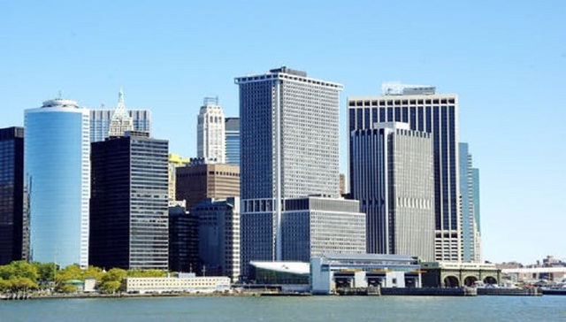 德信控股高溢价拿地，高业绩增速下再谋扩张