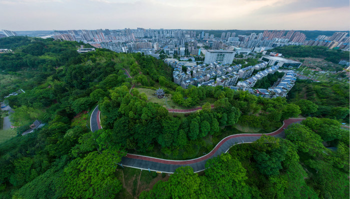 简阳公园城市新场景“活”了，预计今年底市人均公园绿地面积达15.1m²