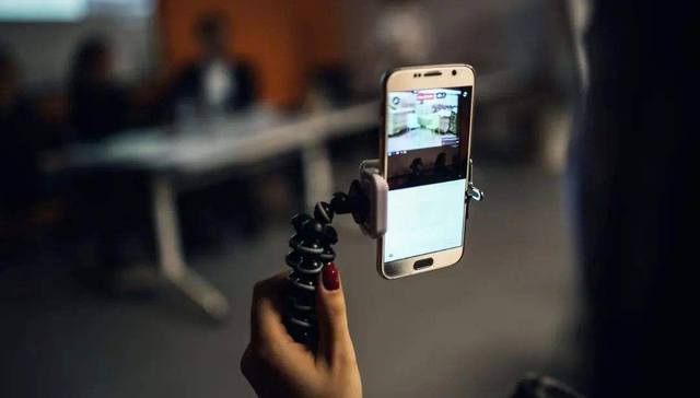 抖音,直播带货,《乘风破浪的姐姐》