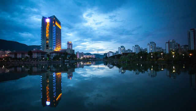 龙湖双珑原著|一条南宁母亲河，一幅原著诗意生活画卷