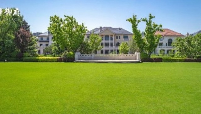 2020年上半年北京5000万+别墅销冠大揭秘
