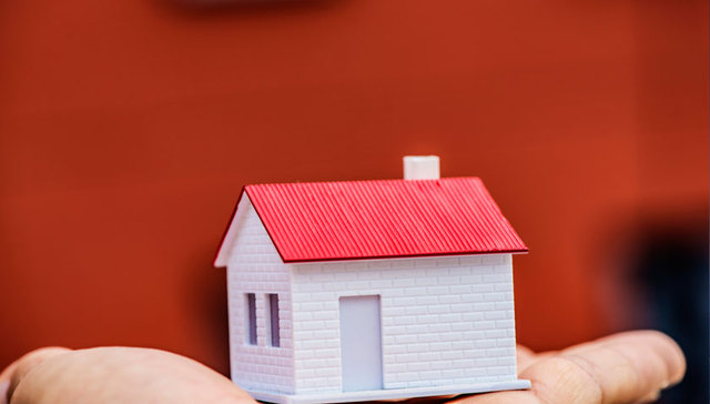 “人抢房”变成“房等人”，连涨多年的房租现降幅