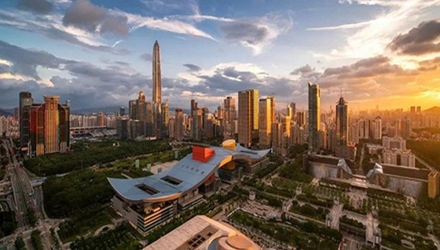 云南城投约5亿元转让西双版纳两公司股权予融创