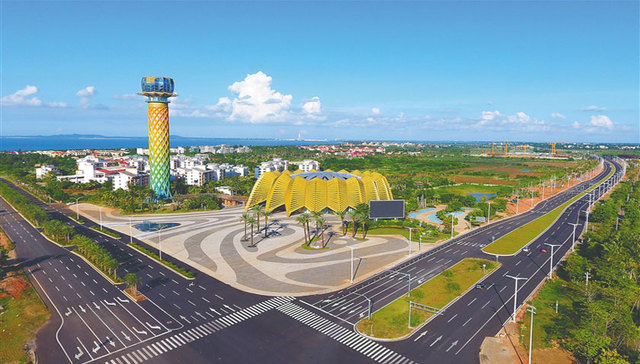 6月同步挂牌以来，海南自贸港重点园区共引进企业和项目1000多个