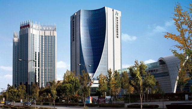 荣盛发展上市13年：顺势而为，稳中求进