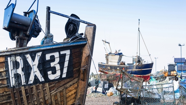 金沙滩啤酒城打造印象渔船景观