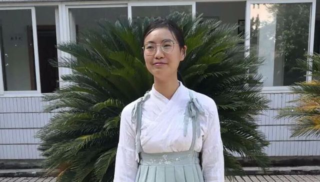 凉山州雷波中学应届高考本科率达34%，同时考出了清华、北大学生