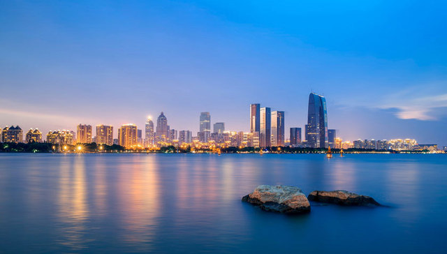 双珑原著|以大师匠著的手笔，营造南宁诗意墅居！