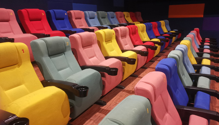 海南电影院上座率今起提升至75%