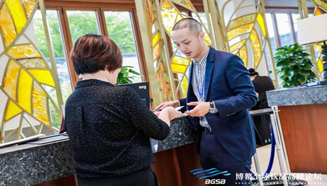 【博鳌全球饮品高峰论坛】对话丨VOSS（中国）市场部部长钟浩