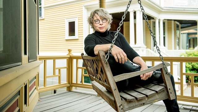 美国历史学家吉尔·勒波雷：我们是如何把控制权交给了谷歌和推特？