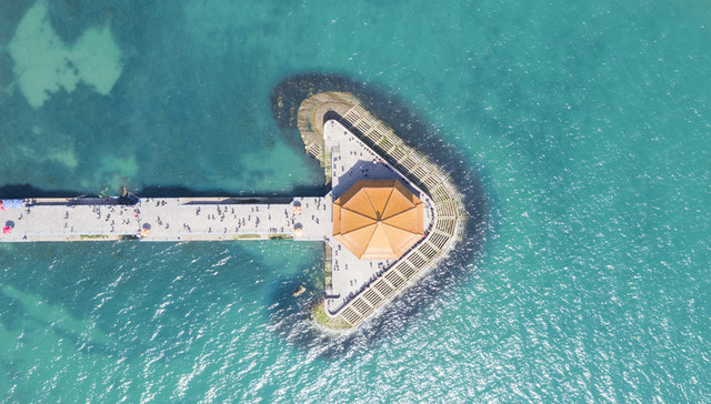 青岛蓝谷：前9月新签约项目160个，总投资466.9亿