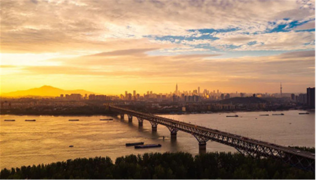 佳兆业·燕然居 | 寻历史足迹，瞰一城未来