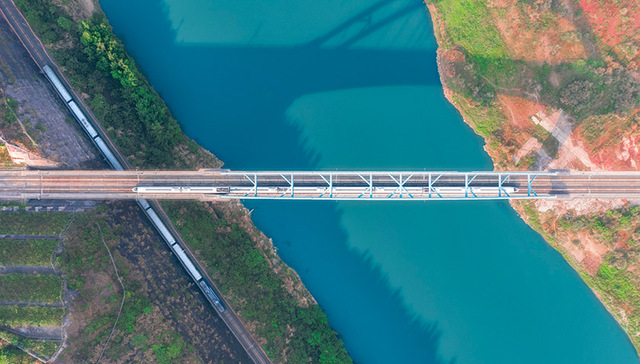 成达万高铁国家发改委批了，设万州遂宁等13座车站