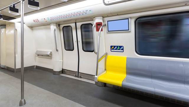 地铁15号线一期共设13座车站