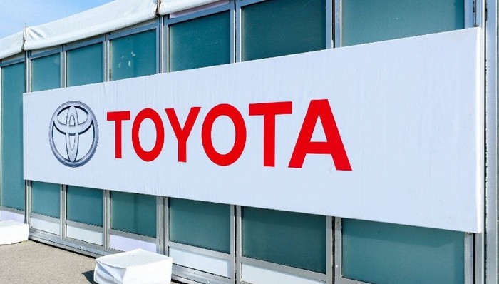 丰田,特斯拉,电动车