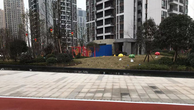 天誉智慧城“楼板穿孔”，业主称：吓得不敢接房！