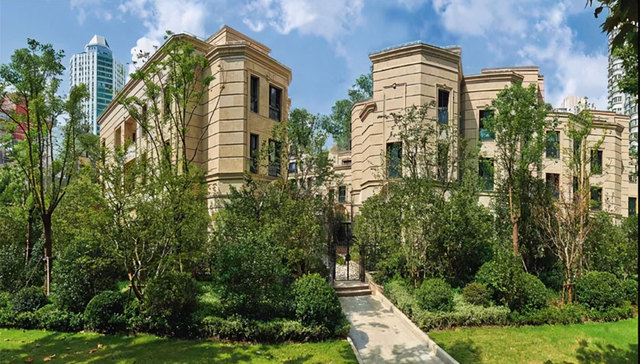 上海江宁路，独立商墅犹抱琵琶半遮面