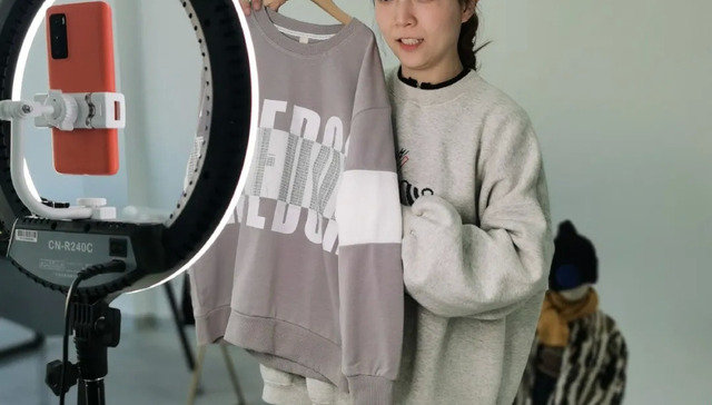 新冠肺炎,疫情防控,直播电商,农村电商