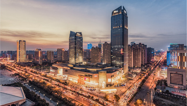 昆明滇池路再出天际大宅 占尽城市黄金资源