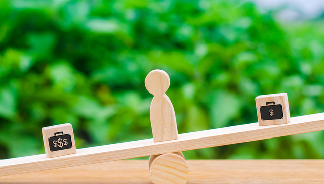 民办教育,家族企业,高管薪酬