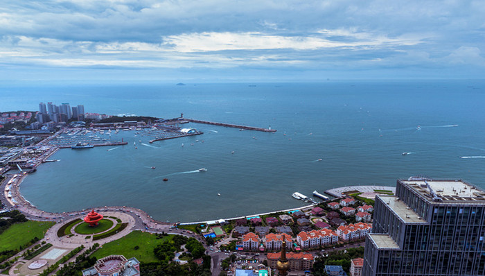 首届青岛（古岘）烤鸡美食节暨集山文化论坛盛大启幕