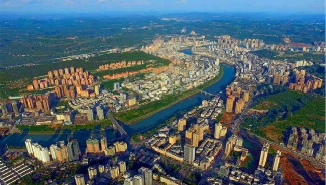 巴中城市精神表述语、城市形象及旅游宣传语和市树市花名称征集来稿摘登（部分）