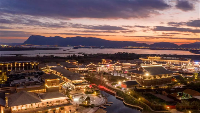 草海东岸这盘下了四年的棋，还是改变了昆明城市格局