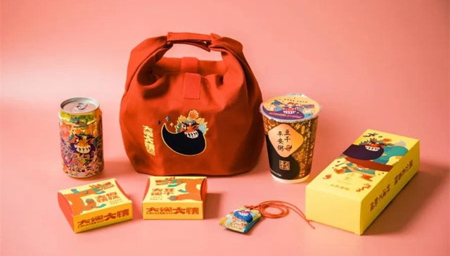 神明祭祀，民俗文化里最神秘的东西怎么设计出另类美感？