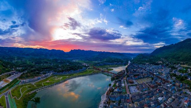 有颜值有气质，重庆又添一个5A景区：黔江濯水