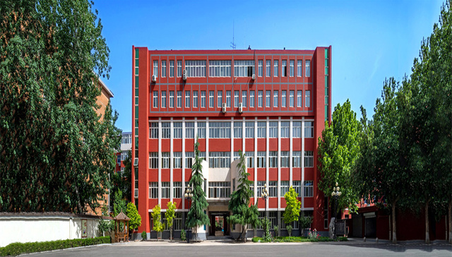 石家庄卓越中学：素质教育让每个学子绽放精彩