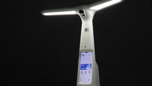 智能硬件,台灯,字节跳动