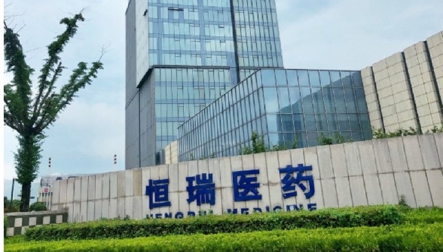 股价下跌,利润负增长,裁员,减持