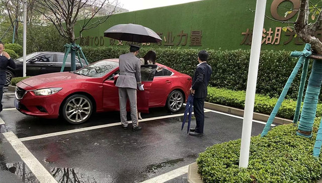 你不知道的龙湖|100件温暖的小事，看见善行的脊梁NO.1