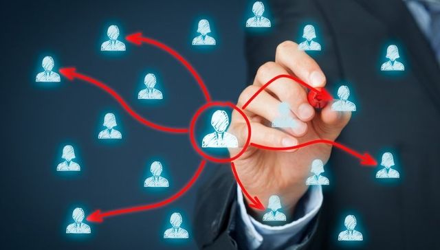 董事长及多名董事辞职，三圣股份董事会“换血”为重组前兆？