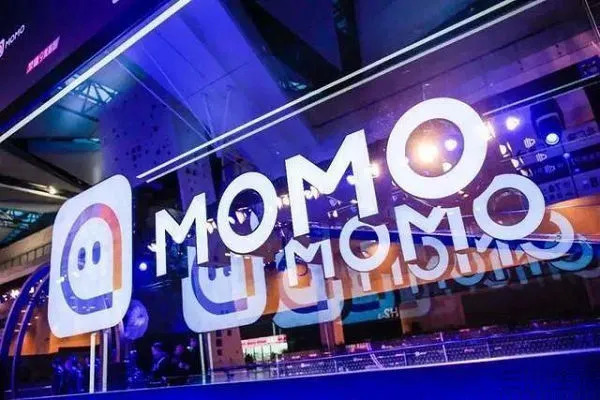 移动互联网,社交网络,陌陌,商业模式,转型