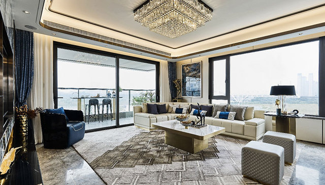 邕江边上，这座270°观江大平层，颠覆认知……