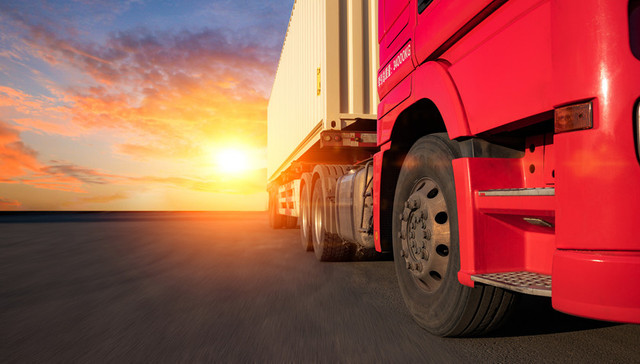 全国首张新能源物流配送无人车牌照在济南颁发