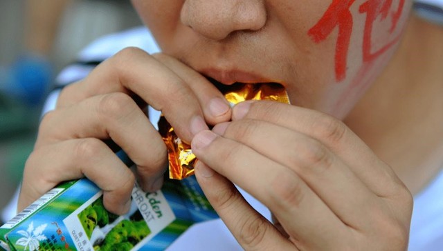 私有化,咽喉糖,市值下滑