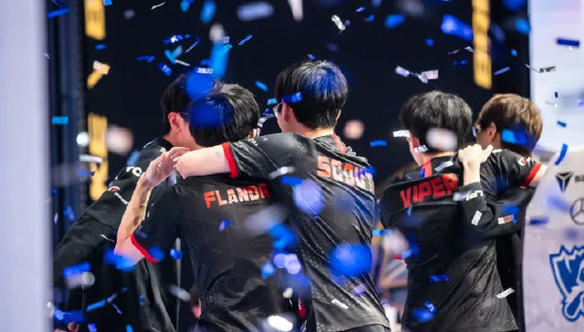 夺冠EDG，电竞出圈路