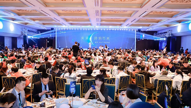 美的天玥产品发布会圆满举行，南宁极智人居未来闪耀盛启